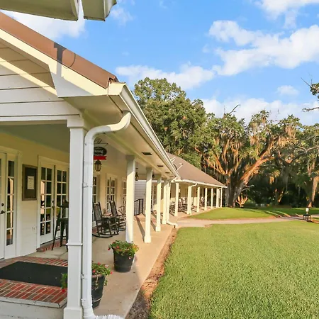 Greenwood Plantation B&B Inn-3